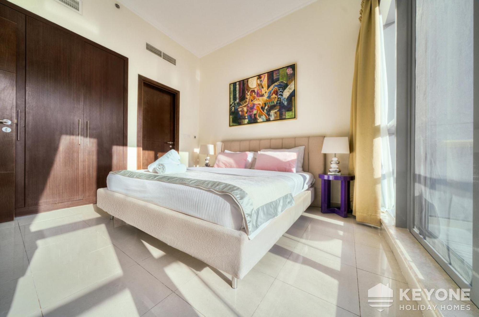 Contemporary One Bedroom With Full Marina View Dubai Luaran gambar